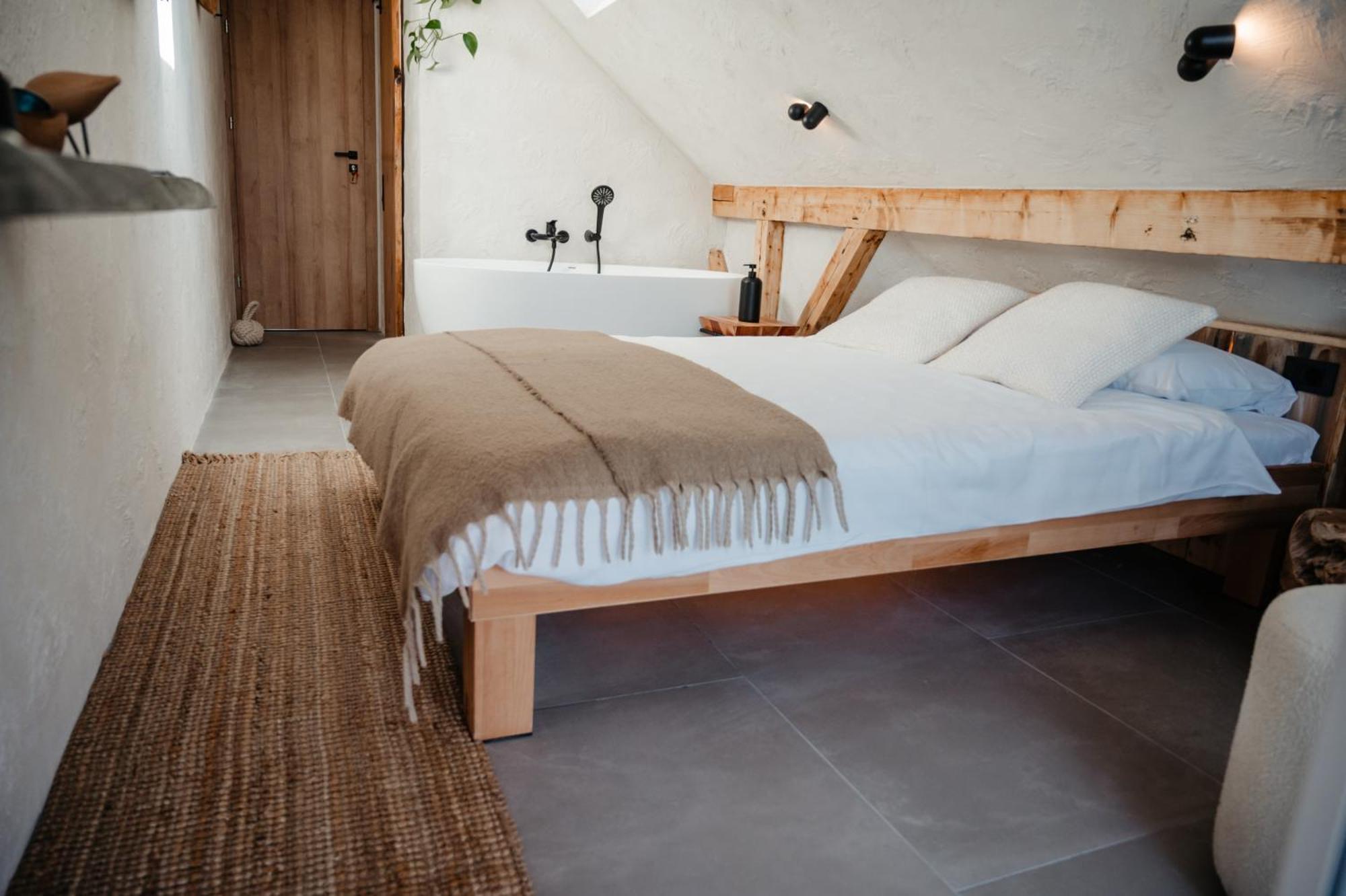 Shard Boutique Hotel-Adult Only Braszów Zewnętrze zdjęcie