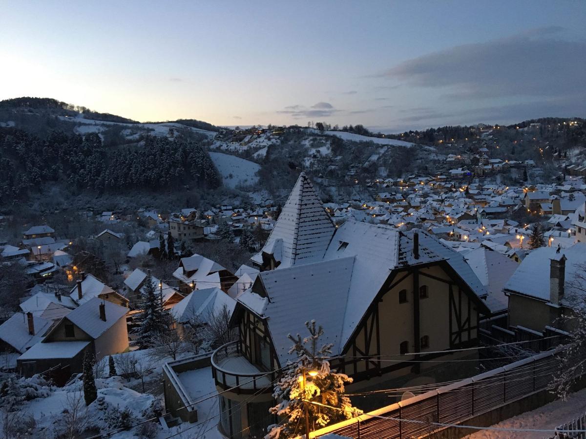 Shard Boutique Hotel-Adult Only Braszów Zewnętrze zdjęcie